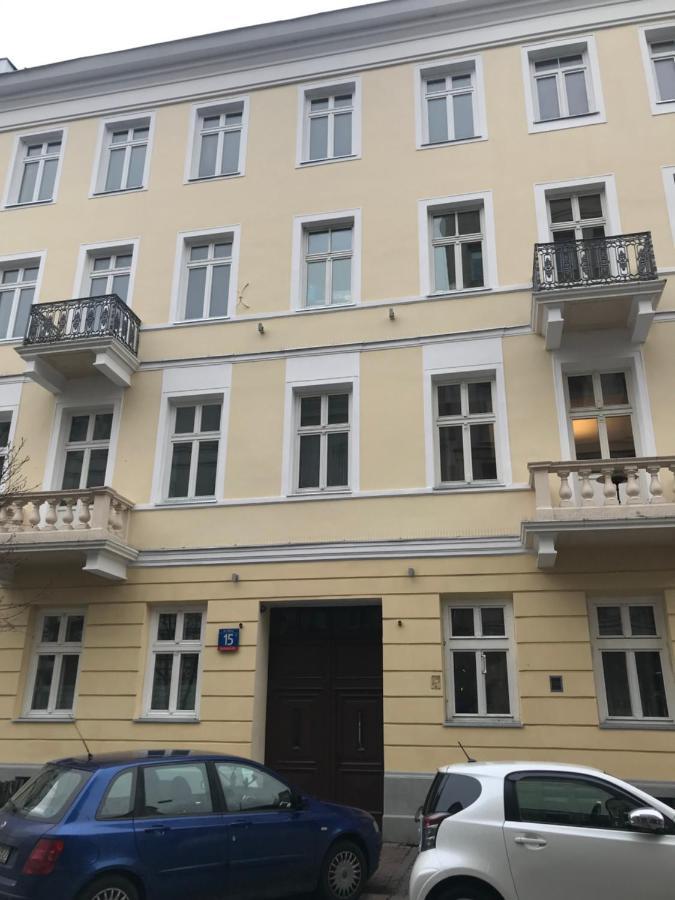 Wilcza Apartments Варшава Экстерьер фото